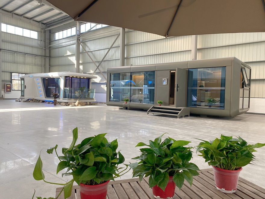 【德瀾仕】——邀您入住民宿太空艙，享夢幻星空之旅……